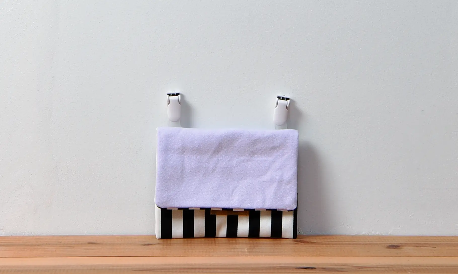 移動ポケット（帆布淡いラベンダー、ロンドンストライプ）