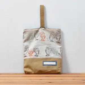 上履き入れ（ワイヤーフクロウ、帆布キャメル）