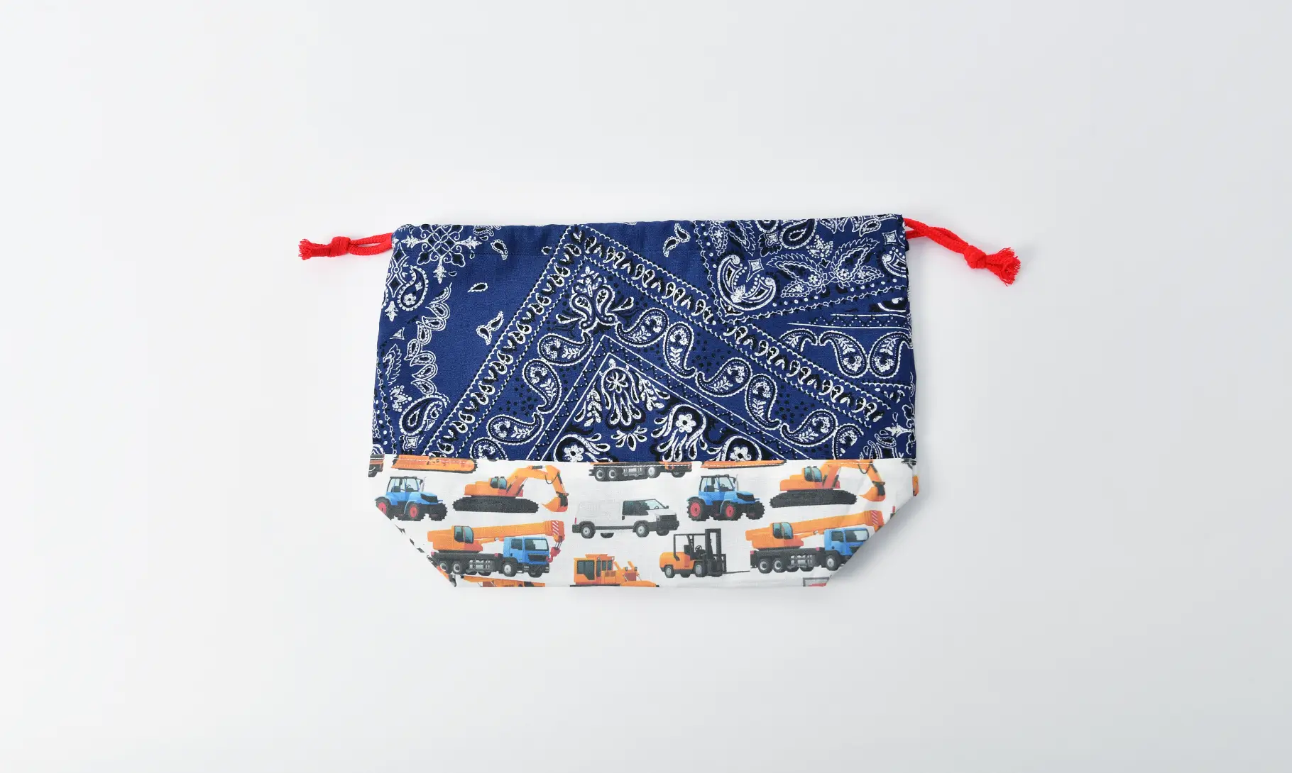 弁当袋（バンダナブルー、車柄インザワールド働く車）、全体