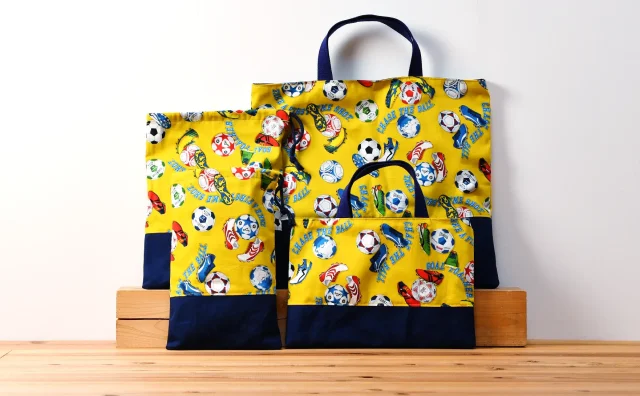 入園グッズセット(レッスンバッグ、巾着袋、計4点)