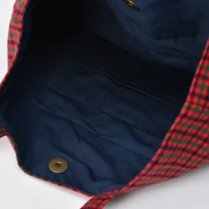 持ち込みの体操服袋（赤いカントリーチェック）別注品、裏地ネイビー
